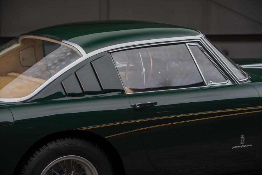 Детали экстерьера Ferrari 410 Superamerica Coupe (1305SA) 1959 года  (фото 8 из 27)